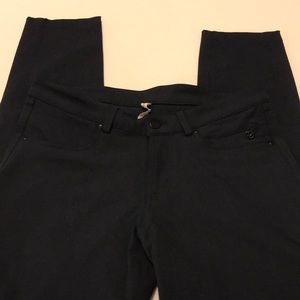Lululemon pants size 6